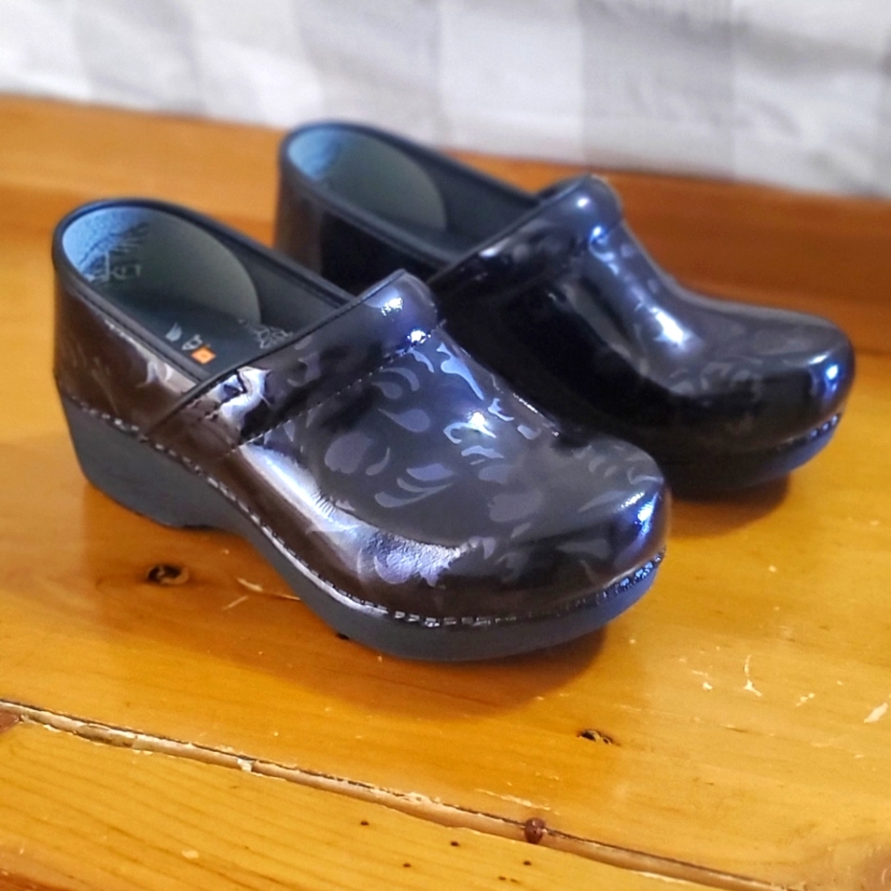 Women's Dansko XP